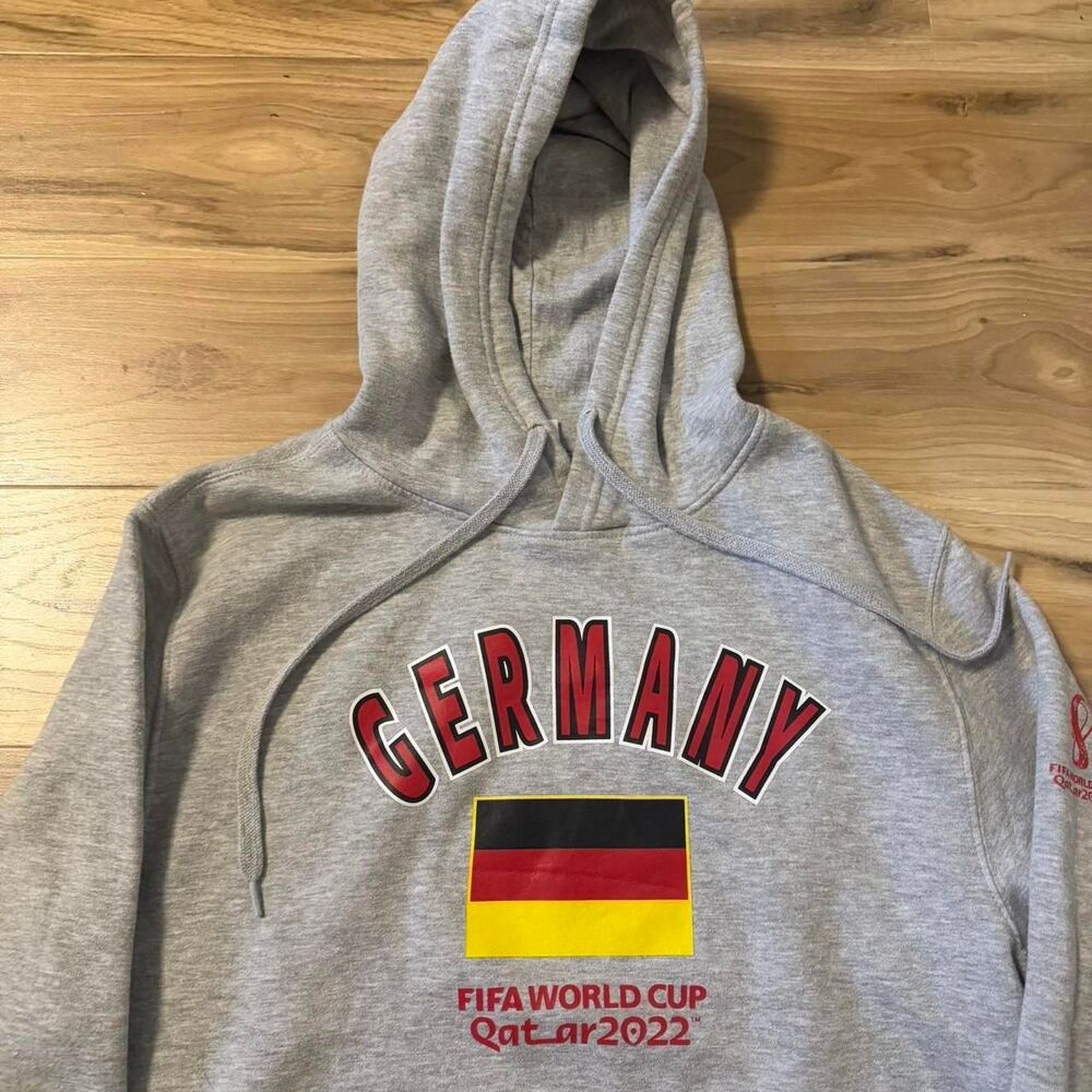 Germany 2022 Official FIFA World Cup hoodie Soccer sports Size XL Sports
